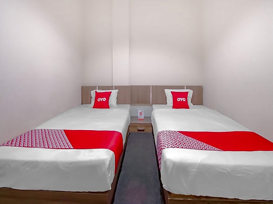 OYO 4004 Vivo Rooms
