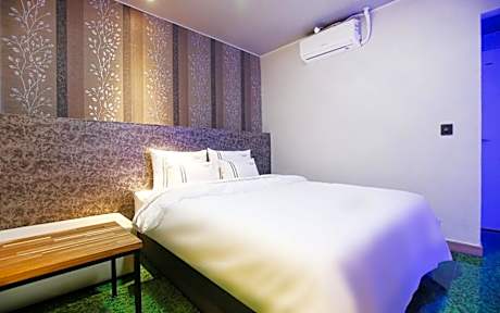 Jecheon Cheongpung Bali Hotel