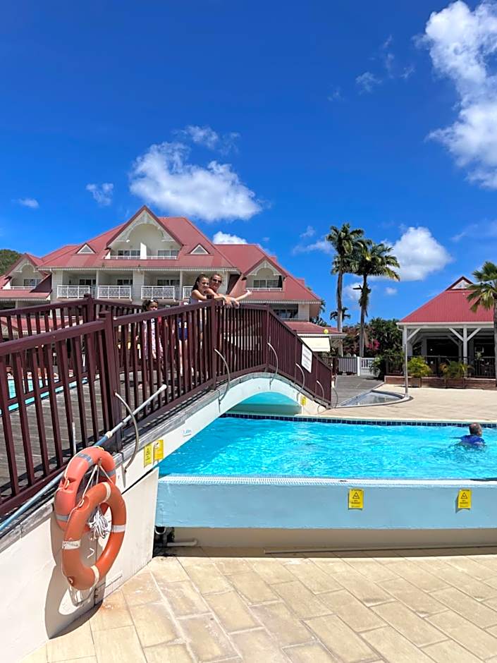 AppartMadinina 27 Sainte Luce 4-6 personnes vue mer