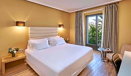 Superior Double or Twin Room with View