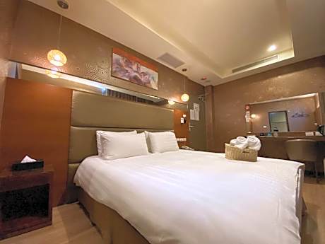 Deluxe Double Room with Bath