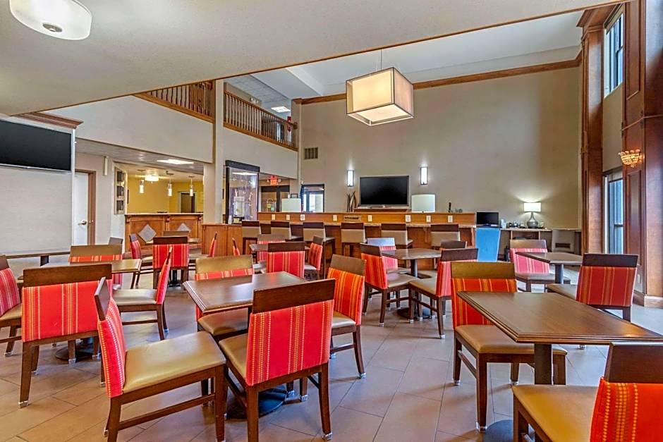 Comfort Inn & Suites Springfield I-44