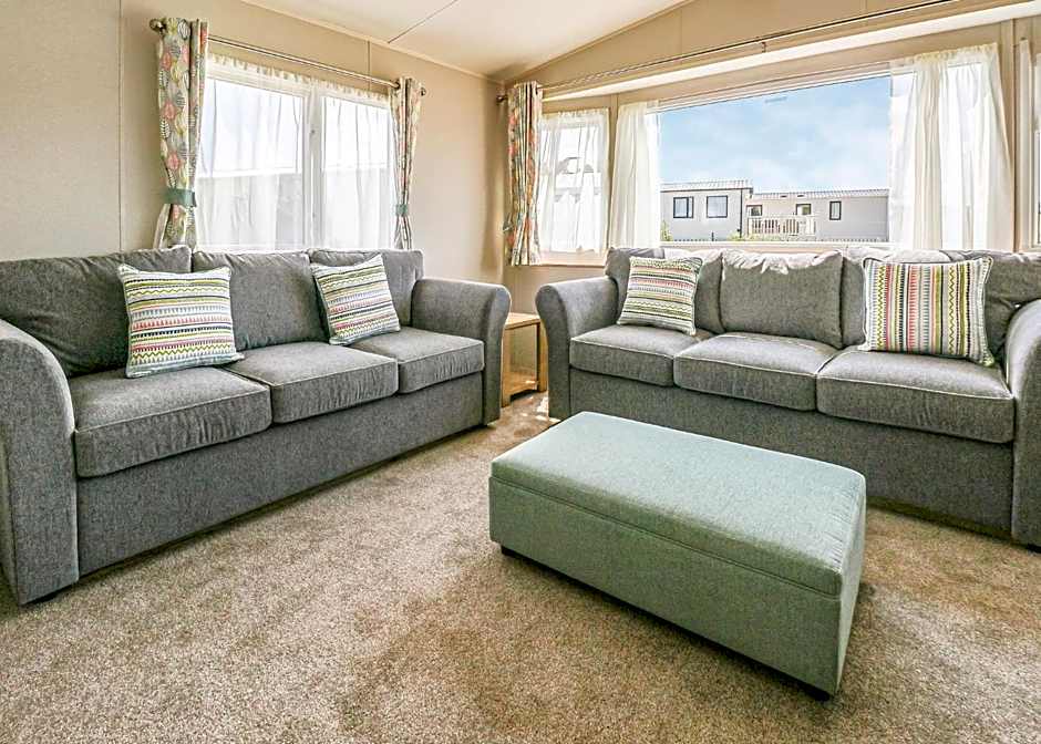 Waters Edge Leisure Park