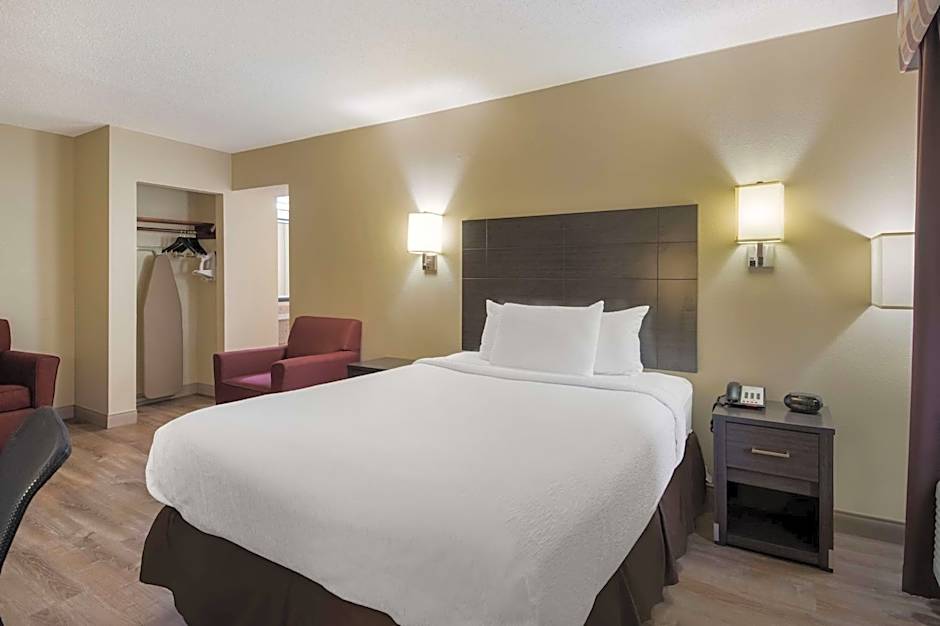 SureStay Plus Hotel by Best Western Jackson