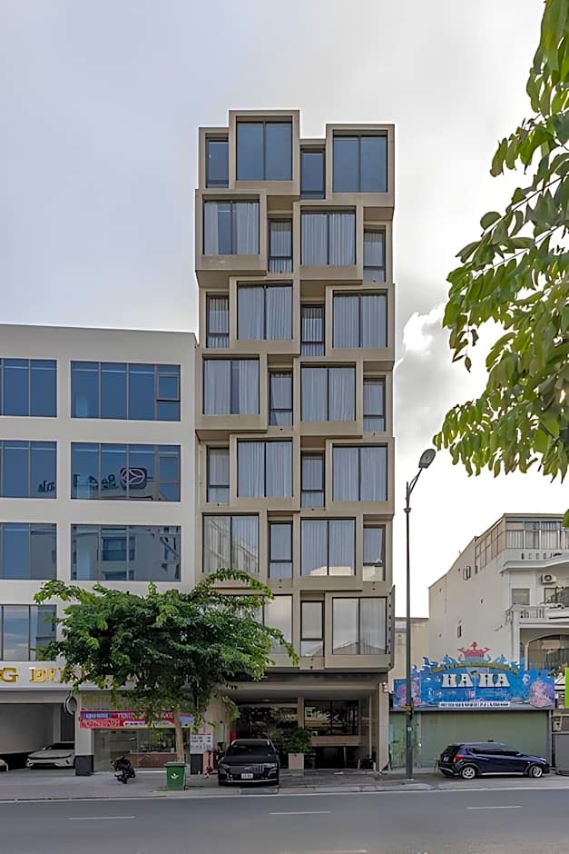 THANH LONG BACH DANG HOTEL