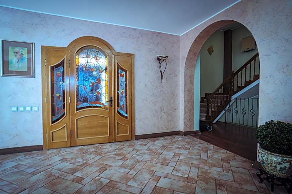 Luxuria Central Villa Bucharest