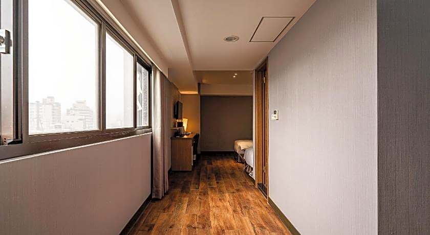 Global Traveler Hotel