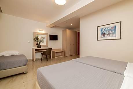 Standard Twin/Double Room with Land View