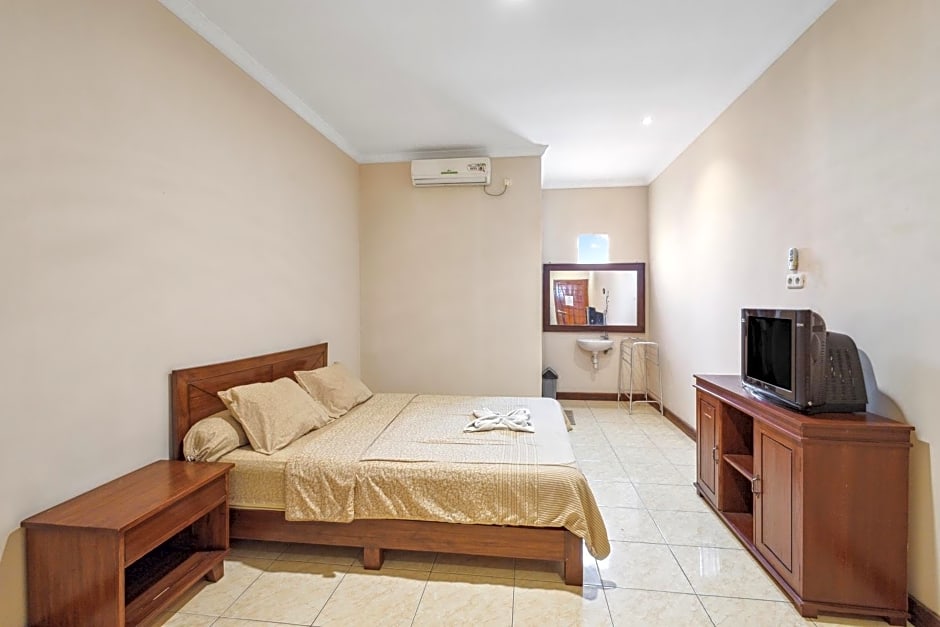 Sawarna Little Hula Hula