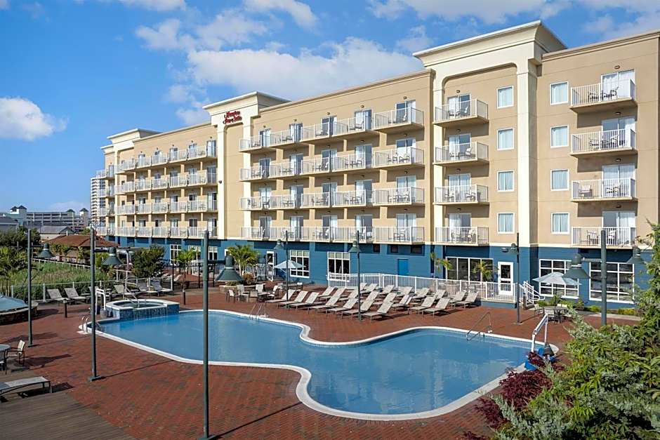 Hampton Inn & Suites Ocean City Bayfront-Convention Center