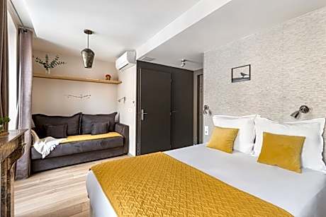 Triple Room - 52 ft²