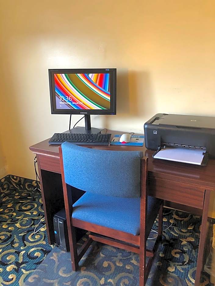 Ramada Limited Mount Sterling