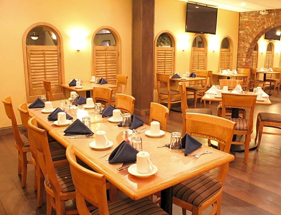Holiday Inn Great Falls-Convention Center, an IHG Hotel