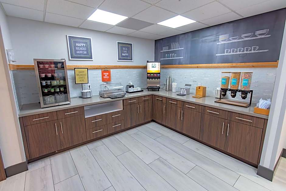 Hampton Inn By Hilton & Suites Denton