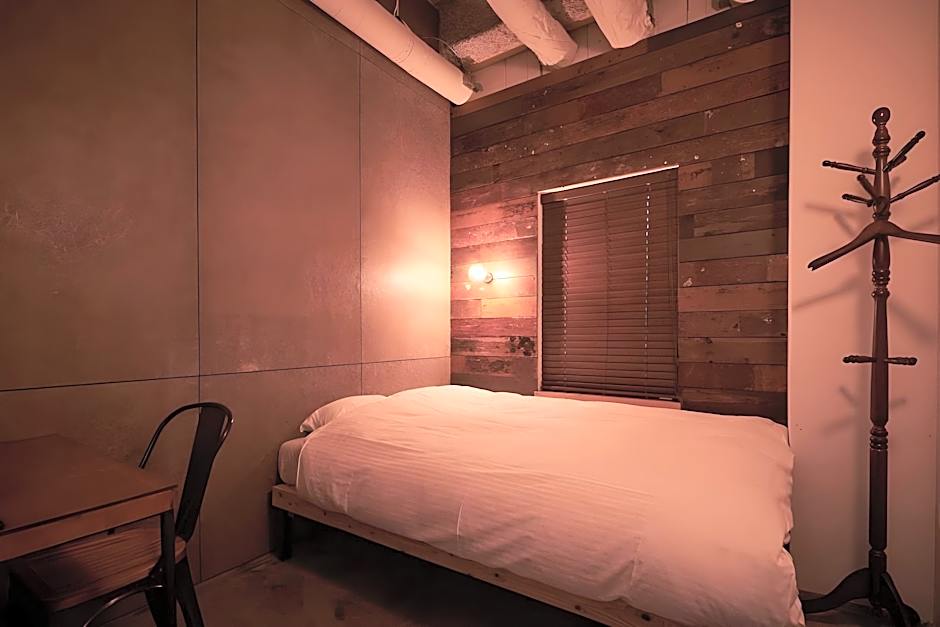 mizuka Imaizumi 1 - unmanned hotel -