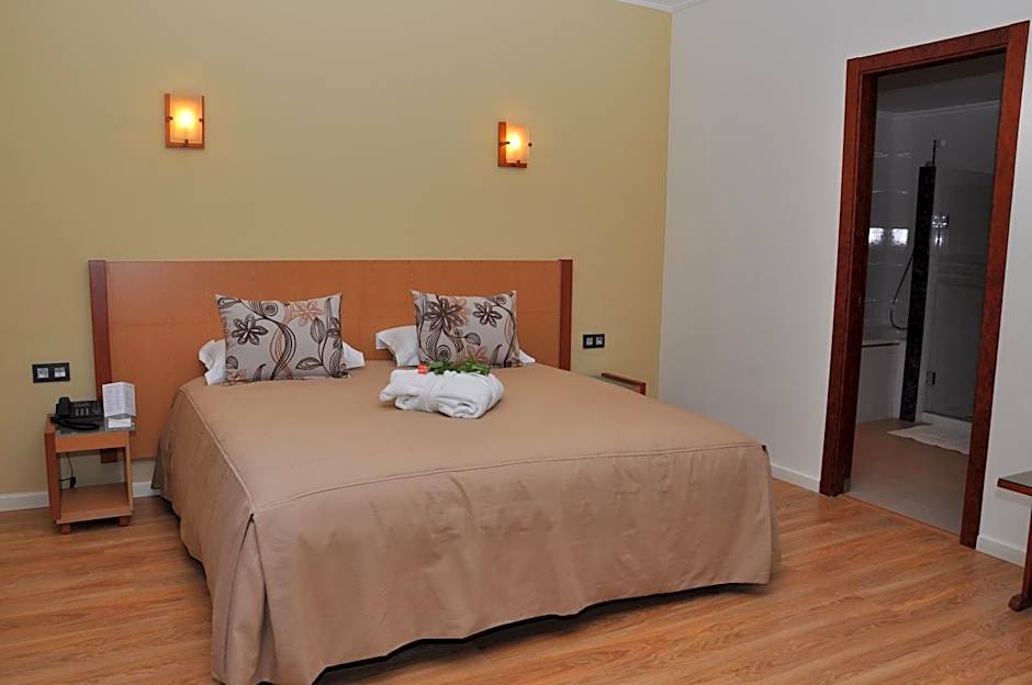 Across Hotels & Spa