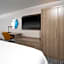 Holiday Inn Express and Suites Atlanta-Johns Creek By IHG
