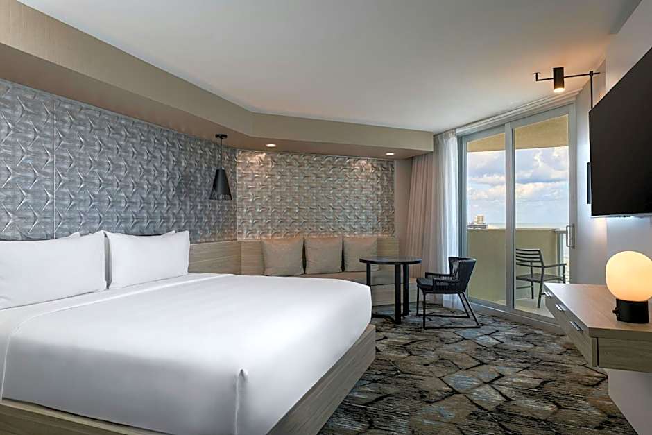 Renaissance Daytona Beach Oceanfront Hotel