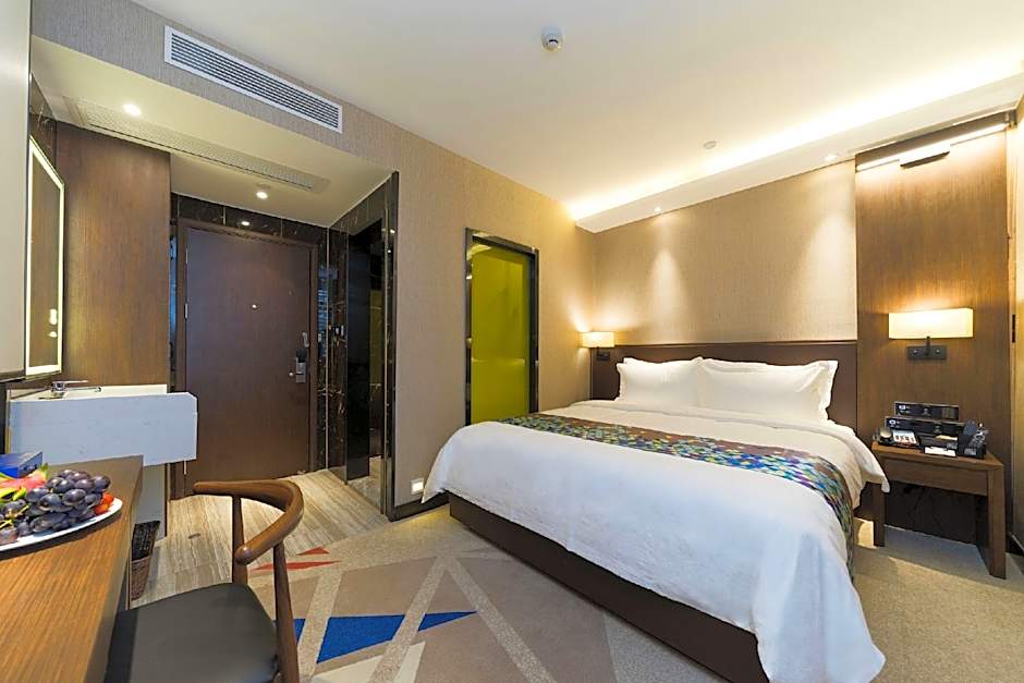 ZMAX Hotel Guangzhou Tianhe Sports Center East Metro Station