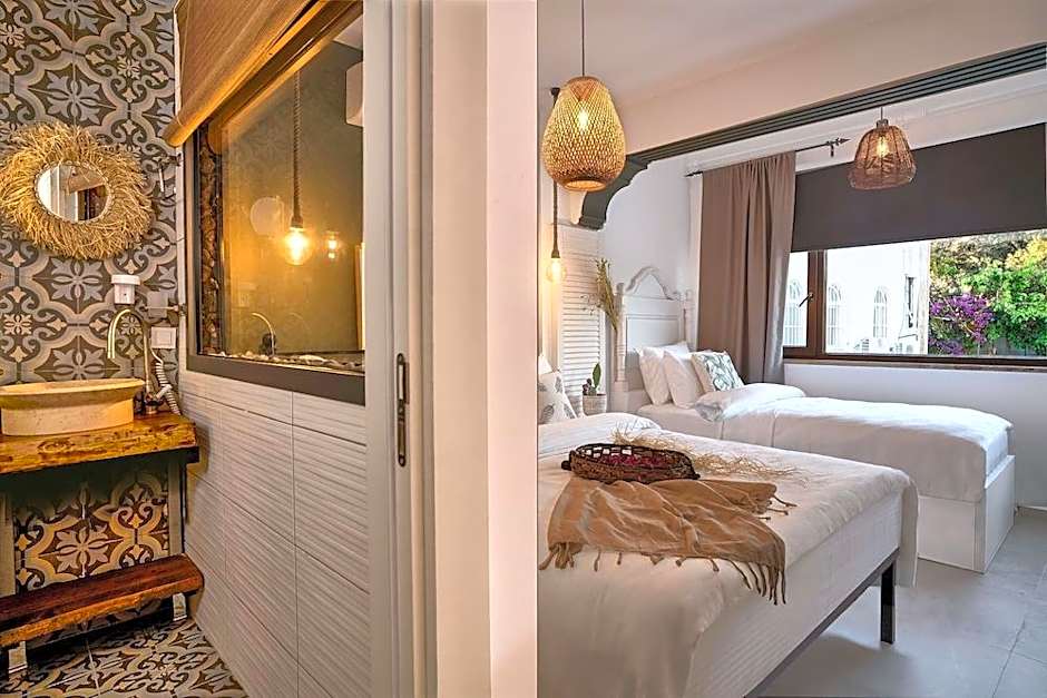 Liman Hotel Gumusluk