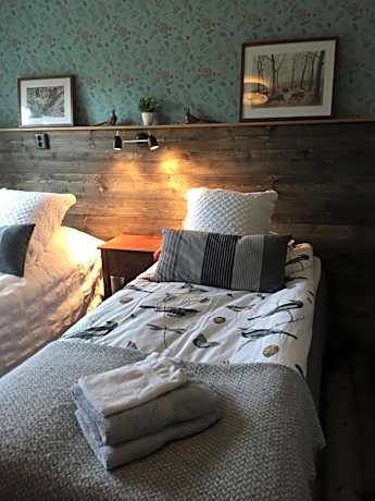 Twin Room (1-2 Adults)