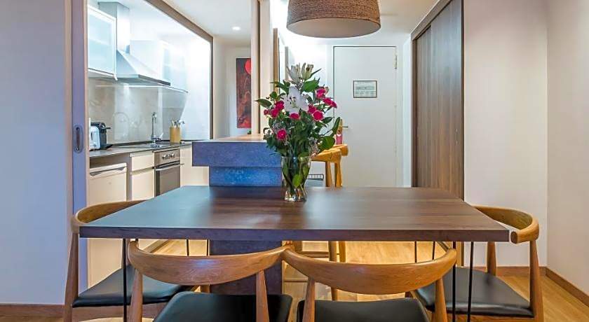 Apartmentos Eurobuilding 2