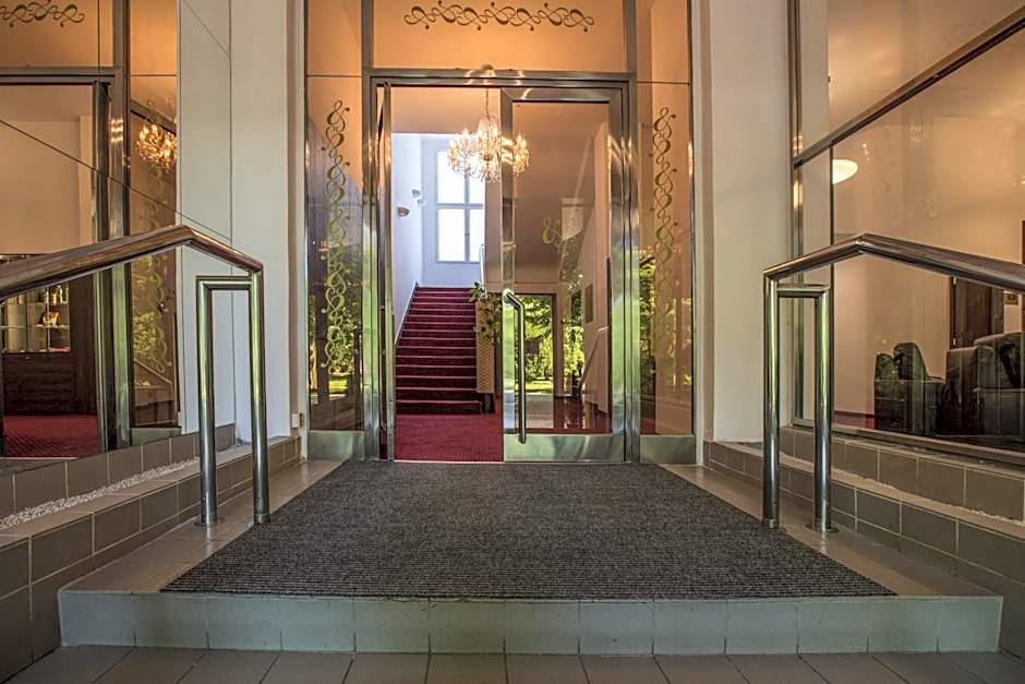 Hotel Bellevue Tlapak