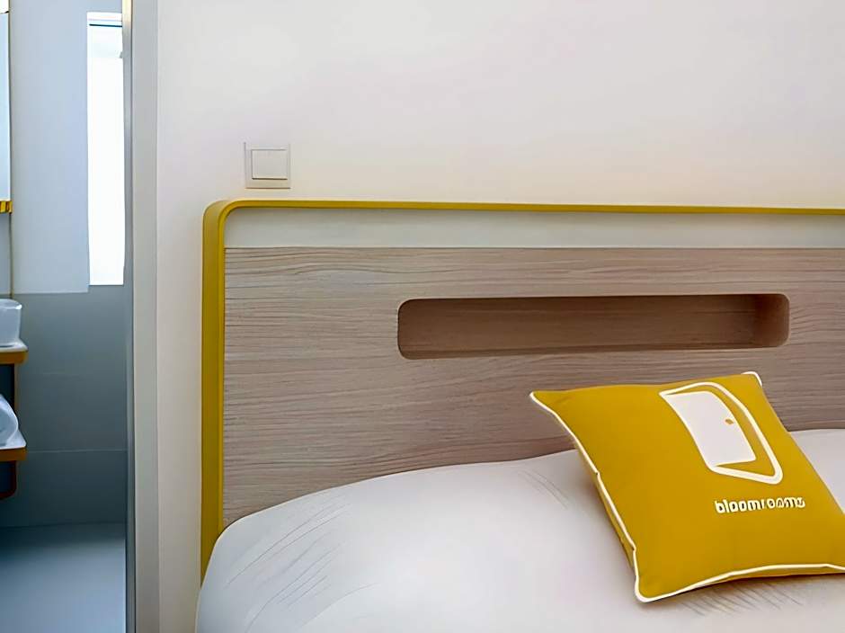 bloomrooms @ New Delhi Railway Station