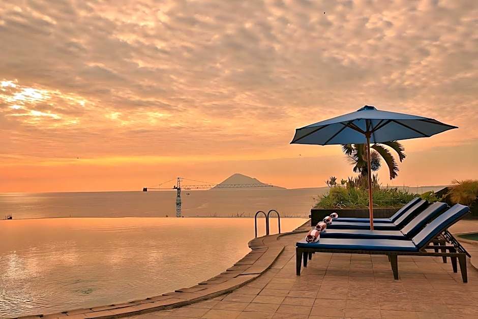 Hotel Aryaduta Manado