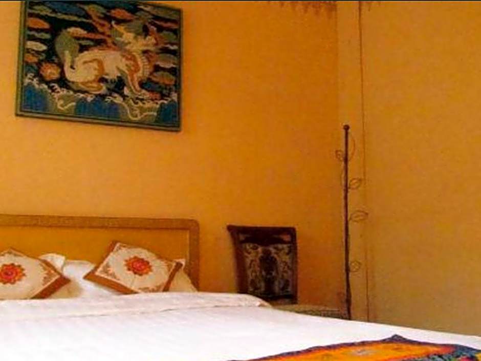 Tashitakge Hotel