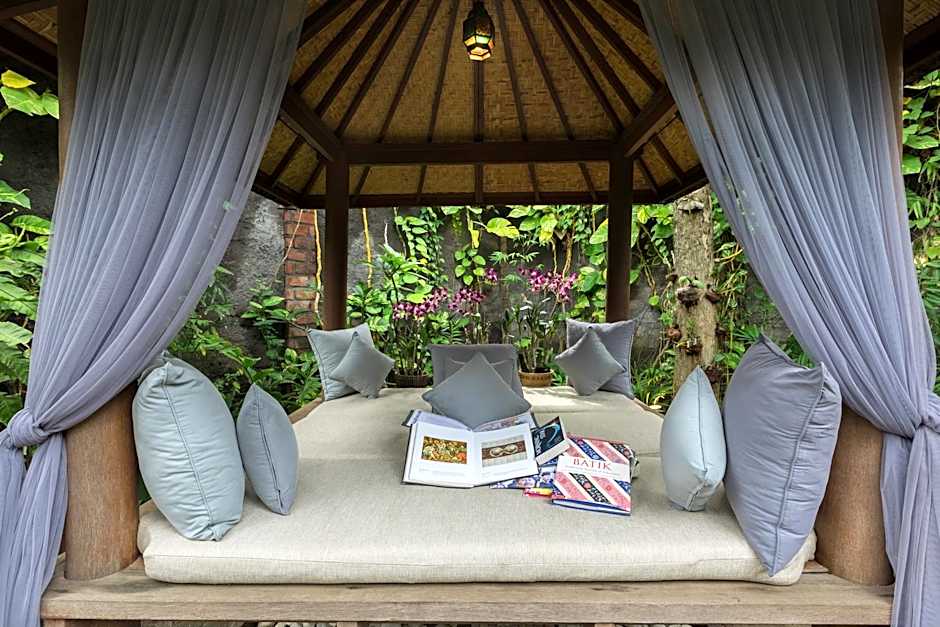 Villa Kampung Kecil