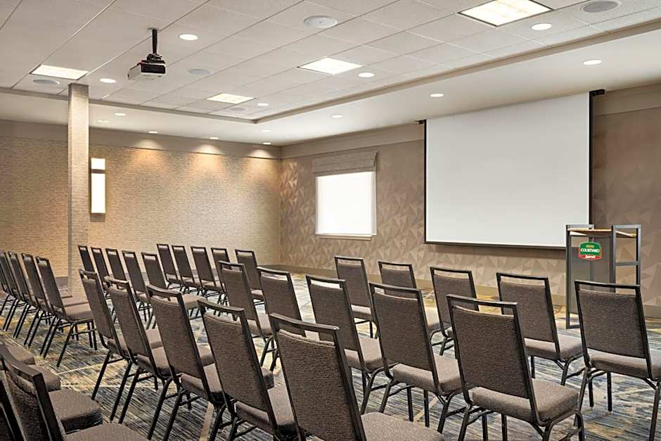 Courtyard by Marriott Columbia