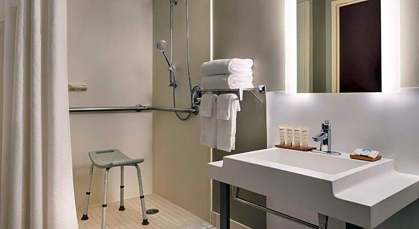 Wyndham Garden Conference Center Champaign - Urbana