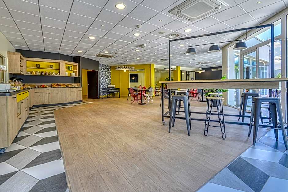 ibis Cholet