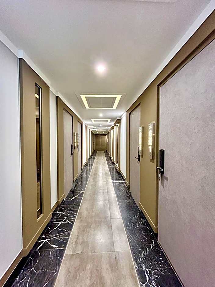 Series hotel