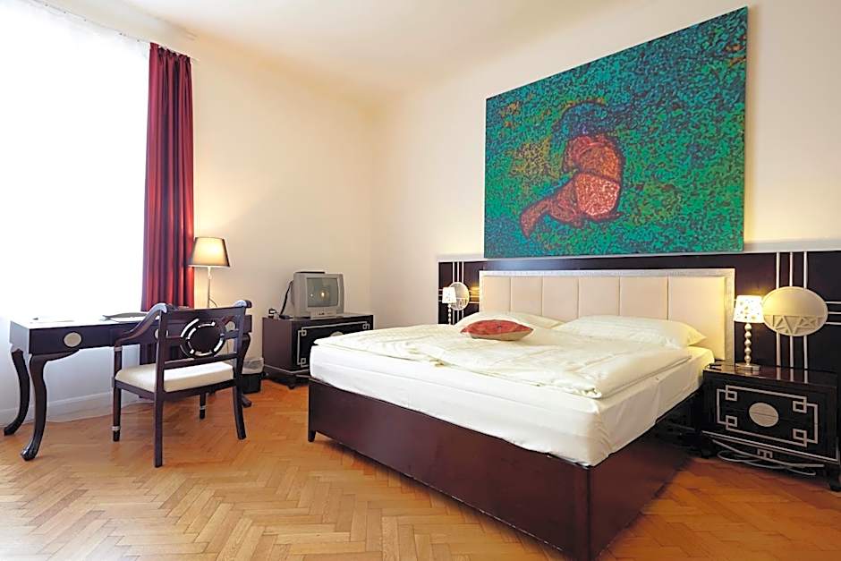 Hotel Pension Museum