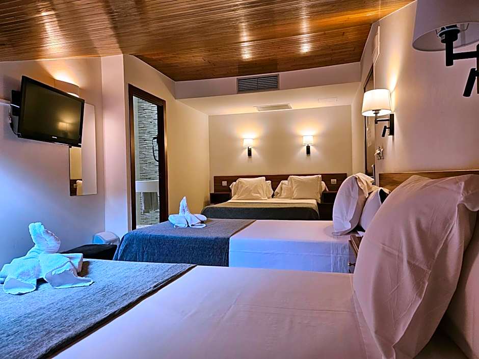 Hotel Les 7 Claus