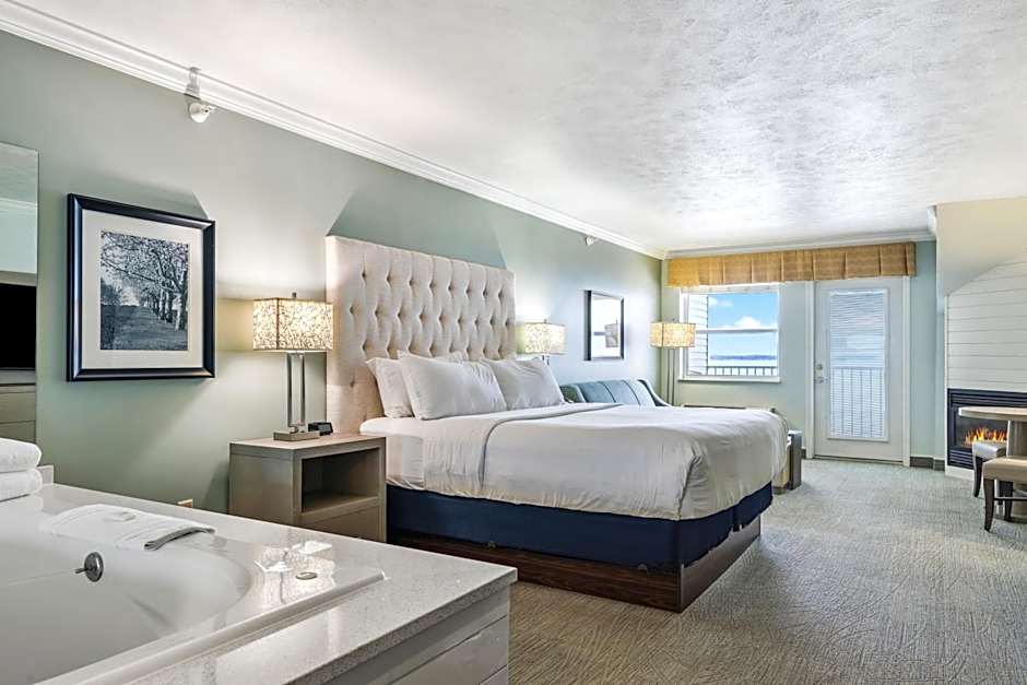 Cherry Tree Inn & Suites