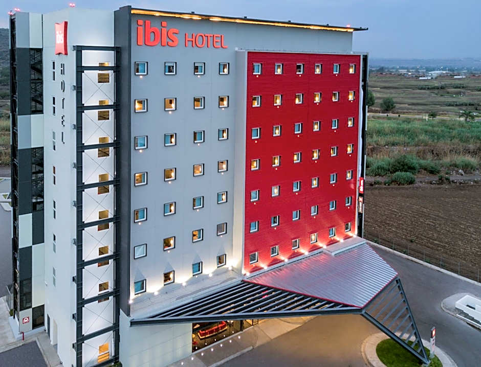 ibis Irapuato