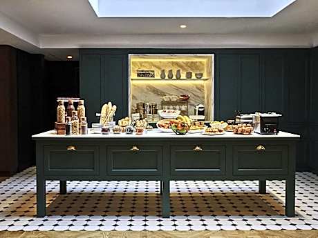 Mercure Versailles Chateau