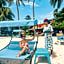 Hotel Cocoplum Beach