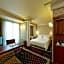 Hotel Capitol