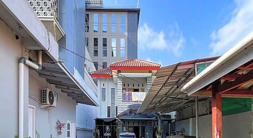 Q-Five Guest House YIA Kulon Progo Mitra RedDoorz