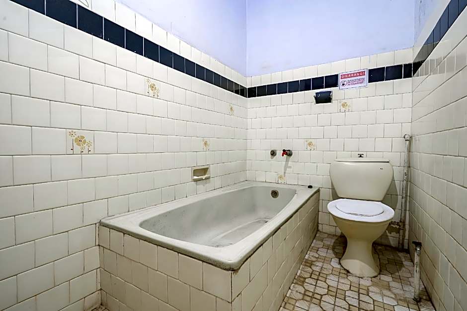 Capital O 93733 Hotel Linggarjati Kuningan