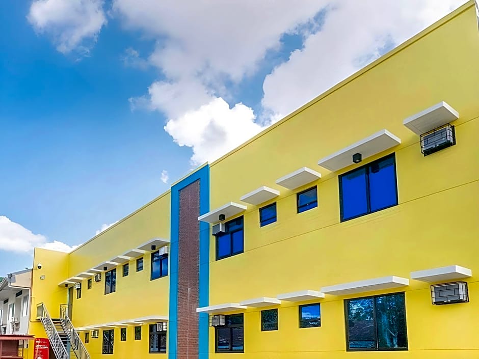 YellowPad Hotel (SM-Eco)