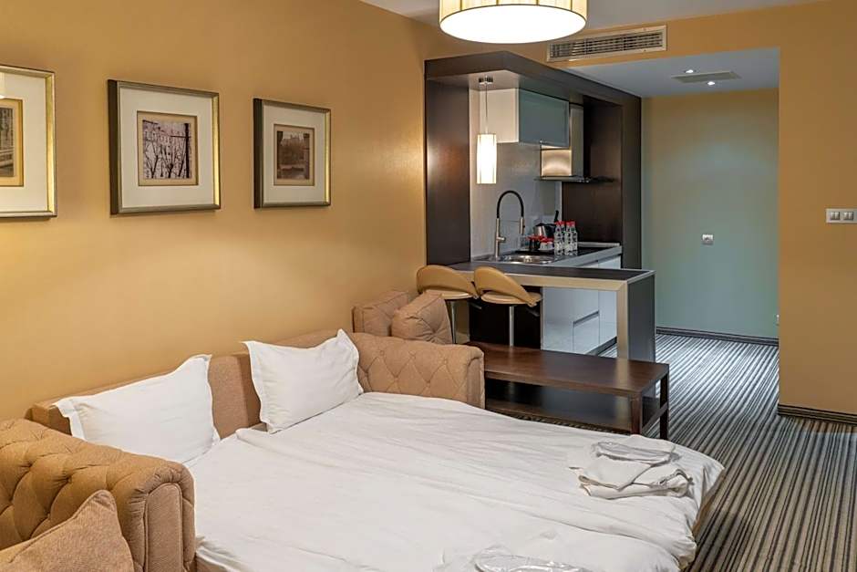 Best Western Plus Olives City Hotel