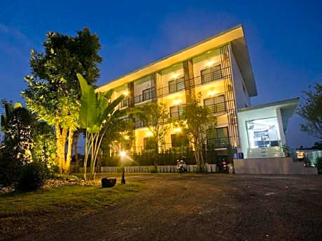 sunee boutique hotel