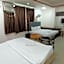 Hotel New Holiday Inn