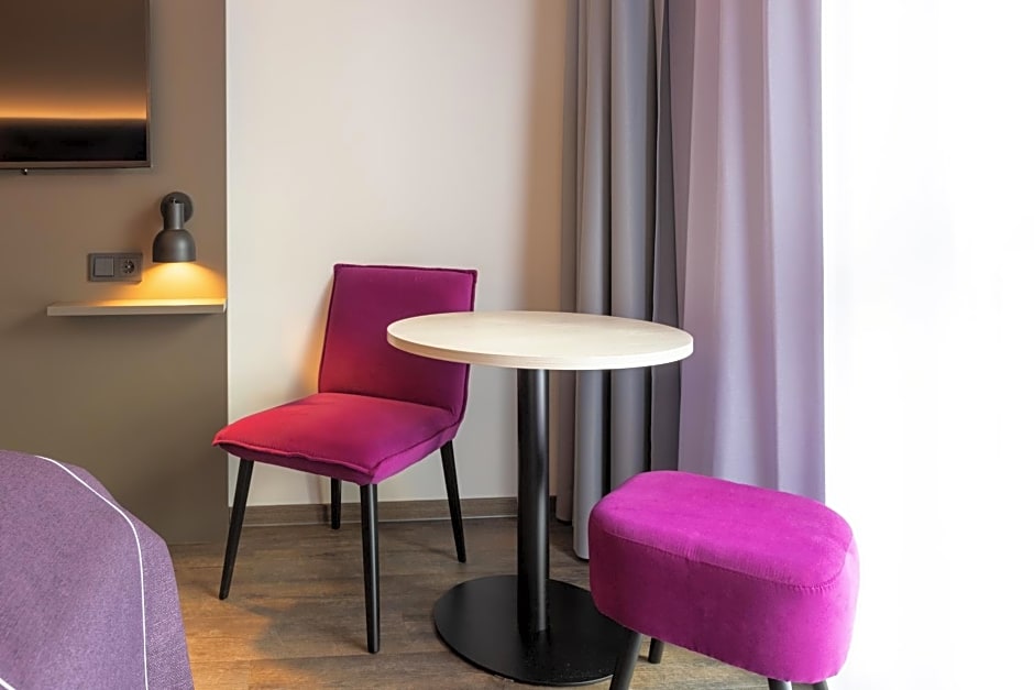 Holiday Inn - the niu, Wave Karlsruhe Oststadt By IHG