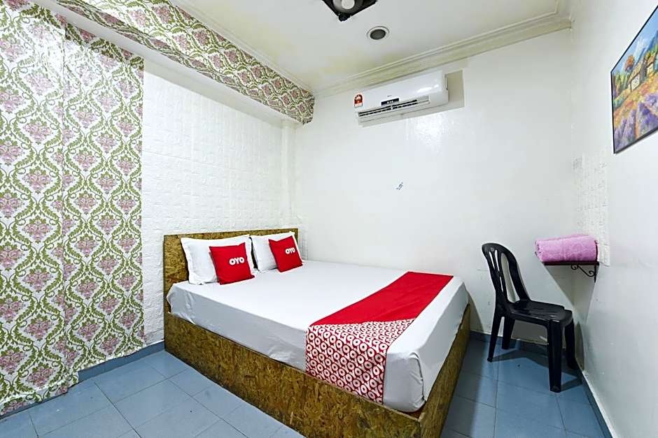 Hotel O Indah